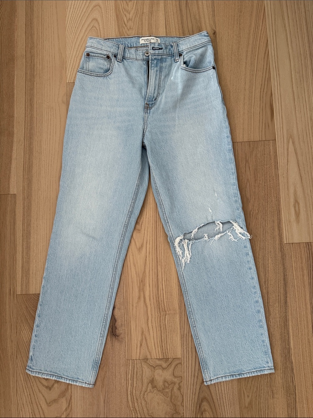 Abercrombie & Fitch Light Wash Straight Leg Jeans with Distressed Knee